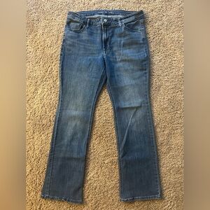 Old Navy Women's Straight Leg Blue Jeans